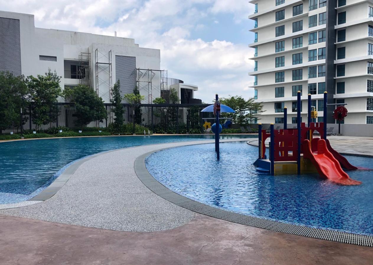 Legoland - 1-8 Pax Lego Themed House With Superhero, Pirates & Forest At Puteri Harbour, Encorp Marina, Iskandar, Legoland Johor Bahru Bagian luar foto